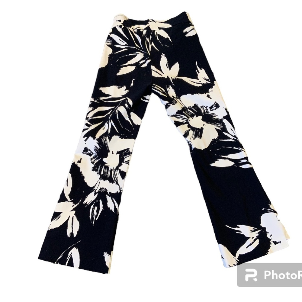Kick-flare ankle length flower plants